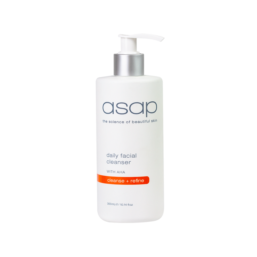 DAILY FACIAL CLEANSER 300ML LIMITED EDITION